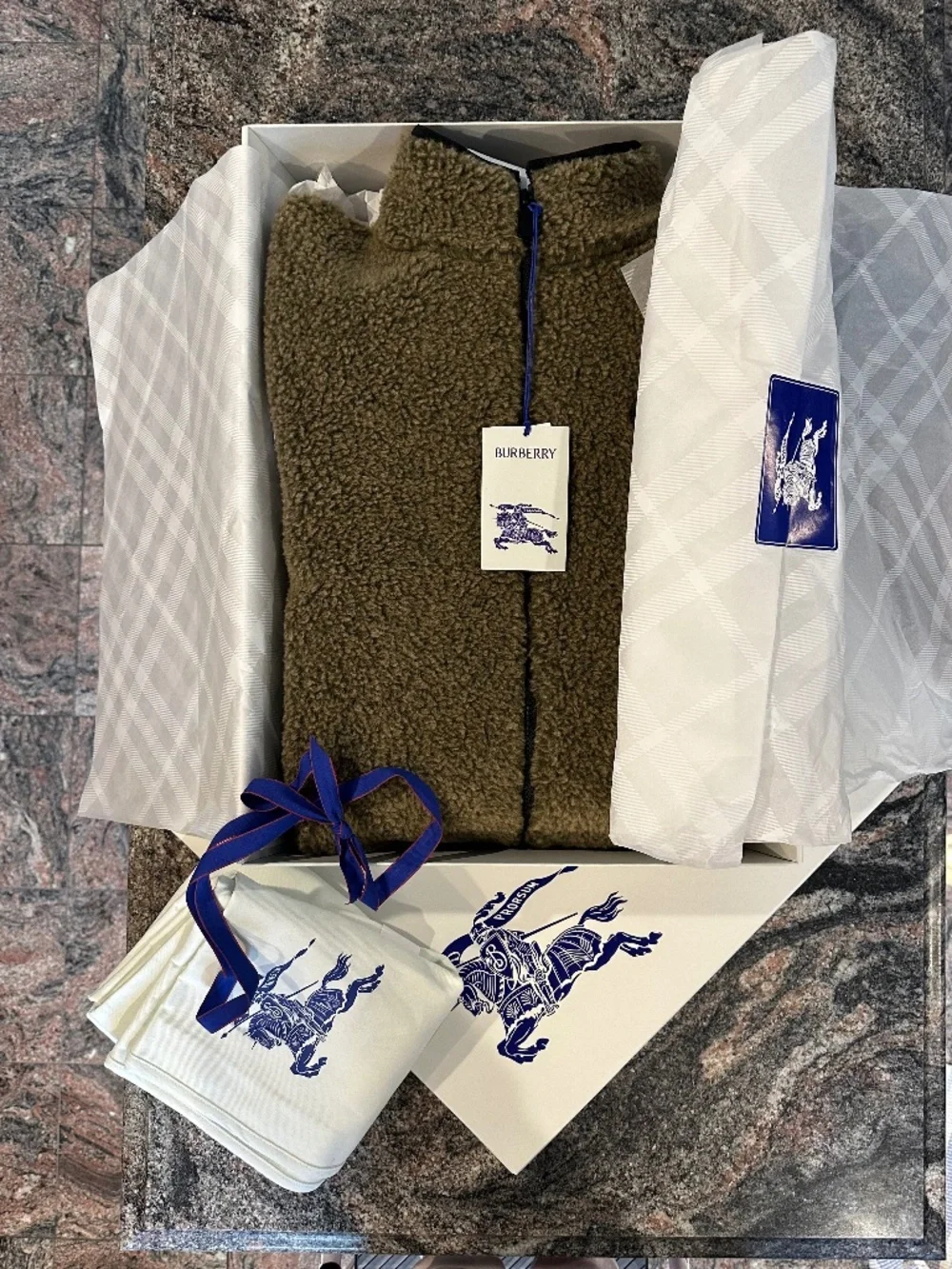 Burberry Teddy Bear Jacket SZ XL BNWT + Box - Picture 2 of 14